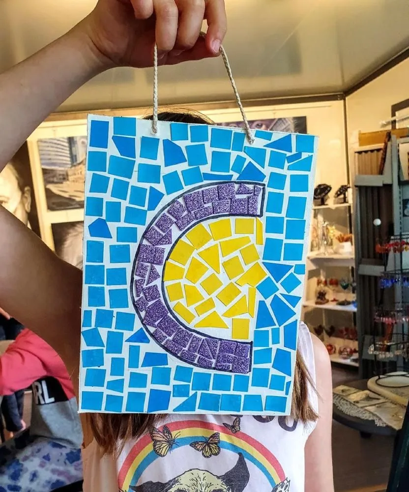 Mosaic Letters 13