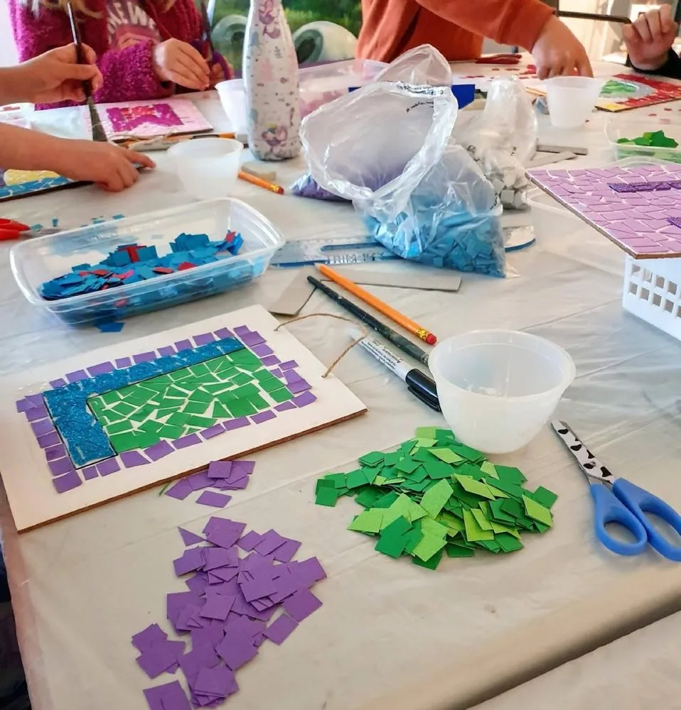 Mosaic Letters 11